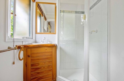 Black Mountain Bed & Breakfast | Noosa Hinterland Escape