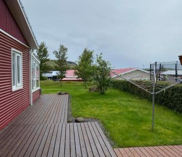 Fludir Apartment | Norðurhof 5 845 Flúðir with private hot tube