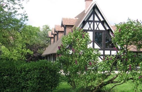 Montaure House | Norman cottage spacious exception for you alone in a large park