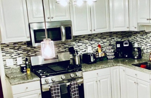 Garrett Park House | North Bethesda Gem 5 Minutes From Metro