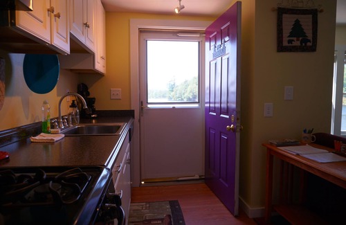 Whitefield Apartment | North Country Lake House - Bear