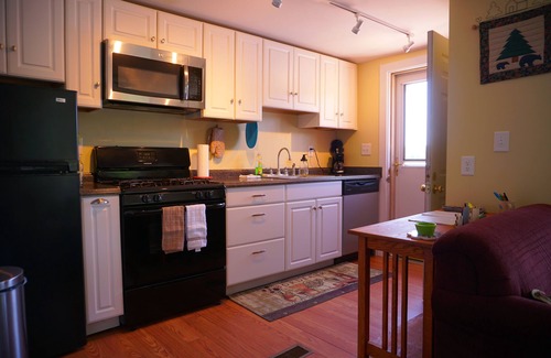 Whitefield Apartment | North Country Lake House - Bear