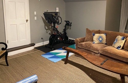 Locust Valley House | North Shore Escape, minutes to NYC train and beaches