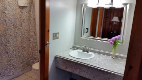 Kittery Hotel | Northeaster Motel