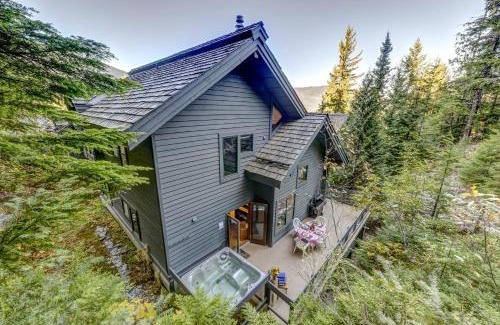 Whistler Village House | Northern Lights 21