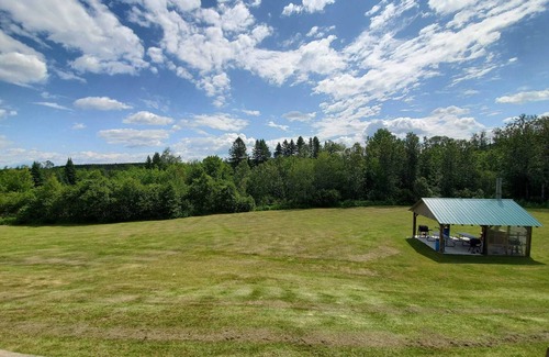 Fort Kent Cabin | Northern Maine Cabin - Trails - WiFi - AC