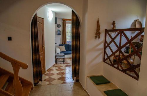 Szigliget House | Nosztalgia Nyaralóház