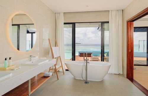 Vakaru Resort | Nova Maldives