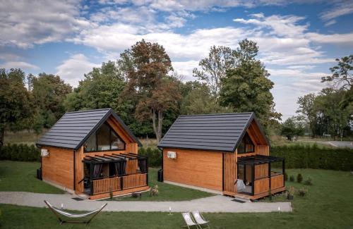 Polanica-Zdroj Villa | Nova Osada Widok na Góry - domki z gorącą balią z jacuzzi