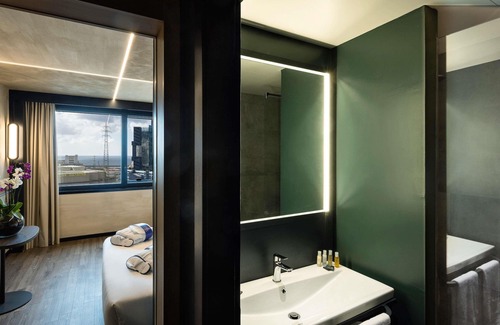 Genoa Hotel | Novotel Genova City