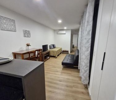 Montevideo Apartment | Nuevo, opción parking, hasta 5 personas