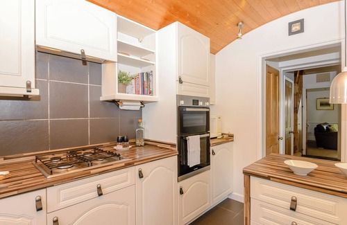 Gosport Cottage | Number 1 Admiralty Cottages