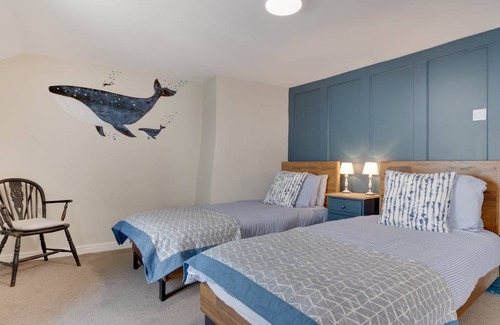 Whitby Cottage | Number Seventeen