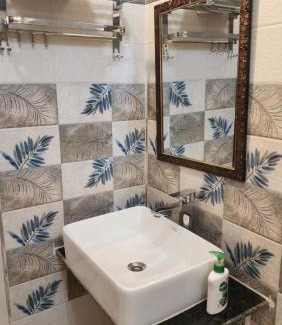 Ramnagar House | O M G Home Stay