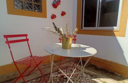 Sao Simao House | O Mundo da Lua - Galinheiro