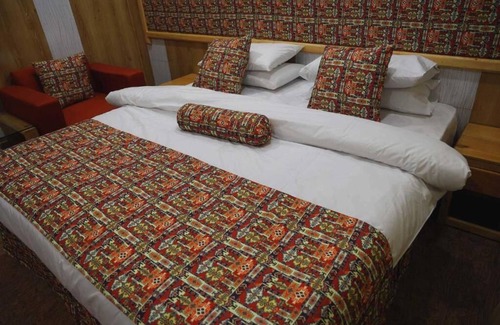 Gilgit House | Oak Residency