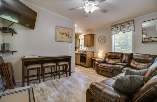 Oakland House | Oakland Oasis Serene Retreat in the Ozarks