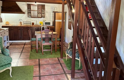 Icod de los Vinos Condo | Oasis Hill Botanical Garden