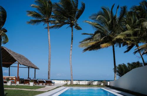 Msambweni House | Oasys House - Beautiful Private Beach Front Home