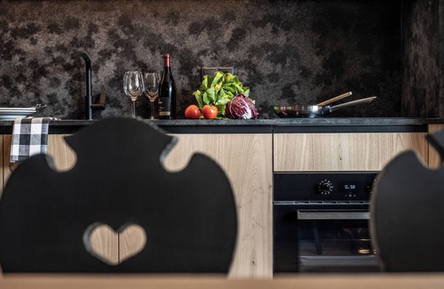 Barbiano Apartment | Oberfallerhof 'Apartment Inni' with Mountain View, Garden & Wi-Fi