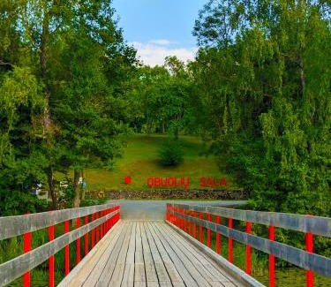 Moletai District Municipality Villa | Obuoliu sala Moletu Vila