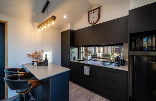 Bicheno House | Ocean breeze homestays 1