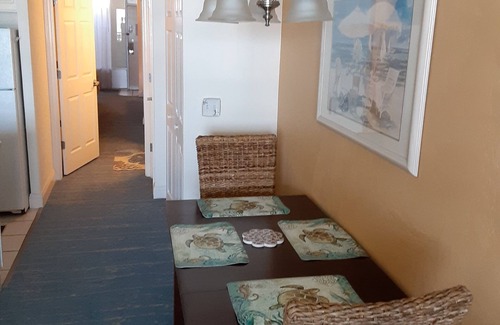 Ortona Park Condo | Ocean Front Condo.Magnificent Beach View.1B 1B 680 Sqft. Sleep 4 Pools not Open