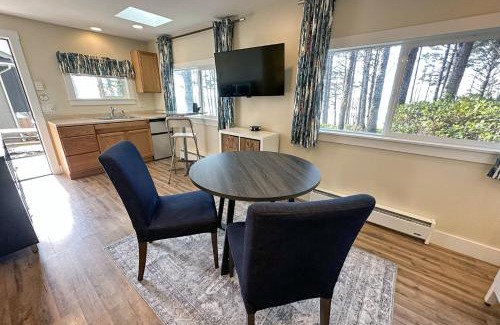 Yachats Apartment | Ocean Front, Cottage at Oregon House, Stairs to the Beach!