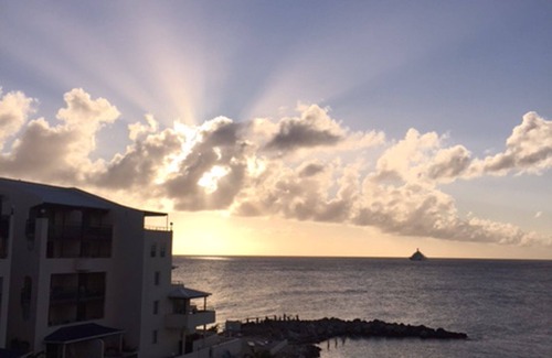 Pelican Key Apartment | Ocean Front Studio Week 3 & 4 Annually