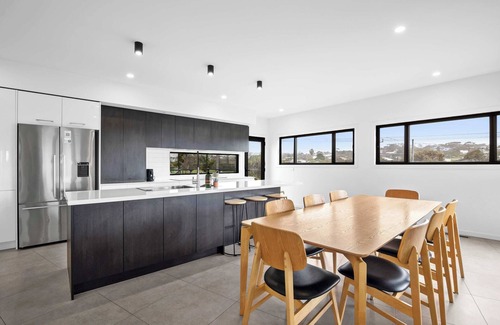 Jan Juc House | Ocean, Golf Course and Parkland Views 250m to Sand