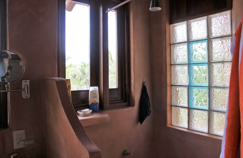 Barra de Potosi Bed & Breakfast | Ocean Lover's Paradise - Balcony Room