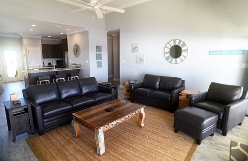 Dauphin Island House | Ocean Melody | Five Bedrooms, One Unforgettable Stay! book today