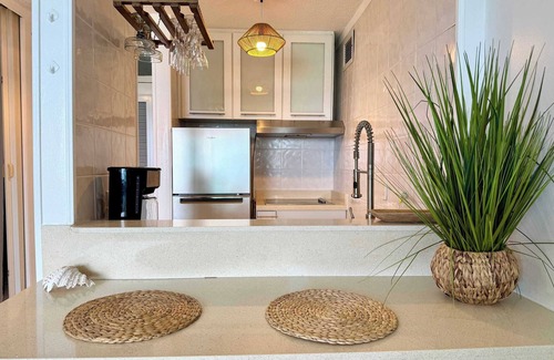 Condado Apartment | Ocean Pearl Studio | Best Beachfront Location!