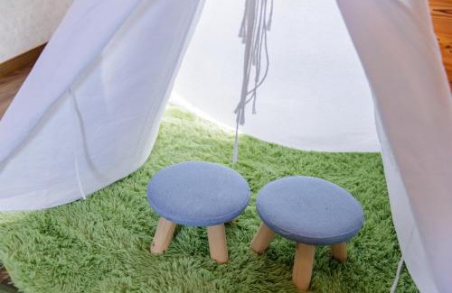 Shirahamacho Shirahama Apartment | ocean resort mint オーシャンビューを満喫!かわいい三角屋根の三階建て貸切別荘 南房総白浜