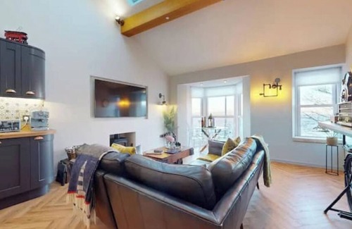 Baglan Cottage | Ocean View Cottage - Mumbles