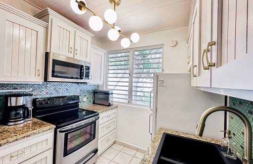 Barrero House | Oceanfront 4 Bedroom Paradise