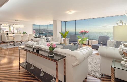 Reducto Apartment | OceanFront Larcomar Apartments