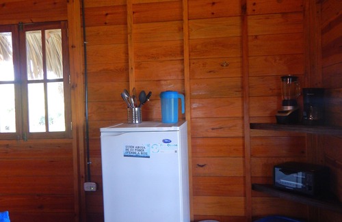 Leon Cottage | Oceanfront Studio Escape with Plunge Pool at Playa Tesoro