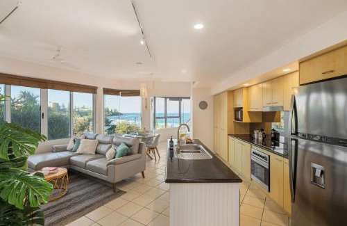Kings Beach Apartment | Oceanfront Views at Rolling Surf Resort