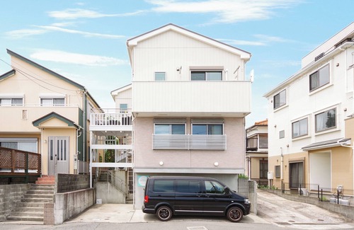 Yokosuka House | Oceanfront Villa Hale Kahakai