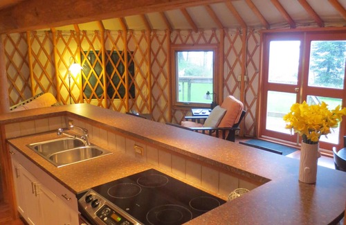 Black Creek Cottage | Oceanfront Yurt Vancouver Island