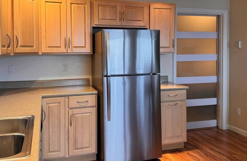 Ketchikan Apartment | Oceanfront🔹Abundant Wildlife Viewing Opportunities🔹Local Native Owners