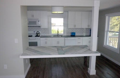 Barnegat Light House | Oceanside Barnegat Light Beach House 3Br/1Ba. Walk to Beach. Downstairsn