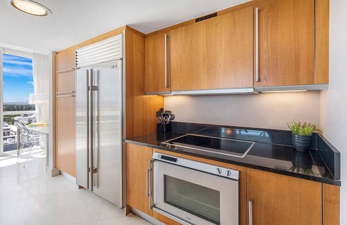 City Center Condo | Oceanview Private Condo at The Setai -2102