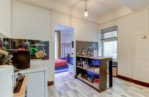 Old Town Apartment | OIQIA Polychrome