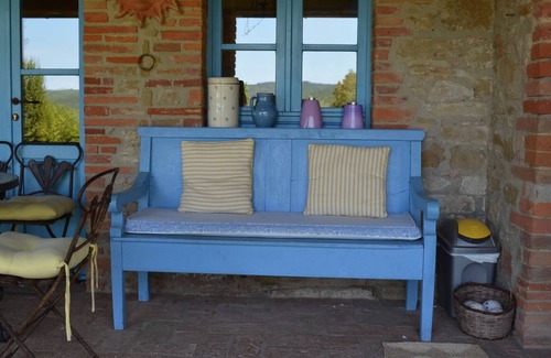 Monte San Savino House | old farmhouse with dependance and swimming pool situated on the outskirts of Monte San Savino