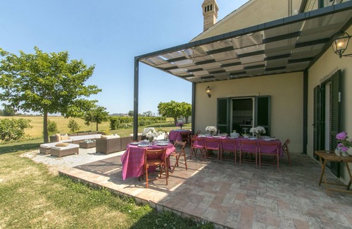 Morrovalle Villa | Old farmhouse newly renovated swimming pool, beautiful view, 20min from the sea