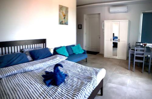 Csopak Apartment | Old Hill Residence Csopak