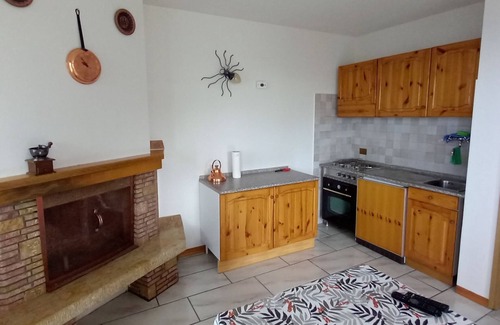 Frontignano Apartment | Old Path Apartment