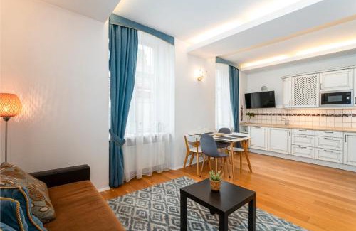 Old Town Apartment | Old Town T8 SELF Check In